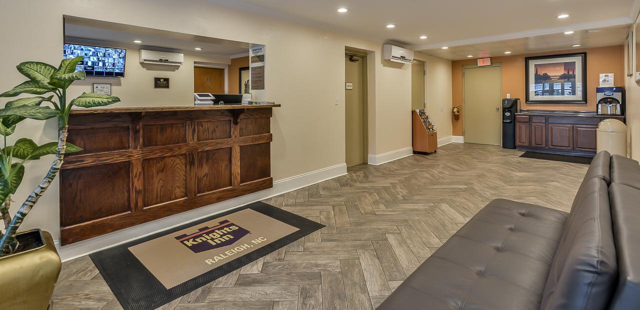 Budgetel Inn And Suites Роли Экстерьер фото